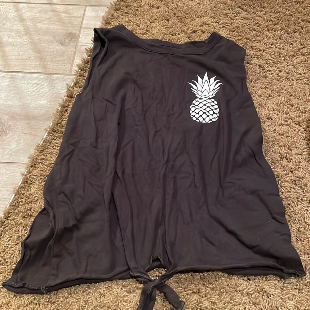 Grey tank top with pineapple.